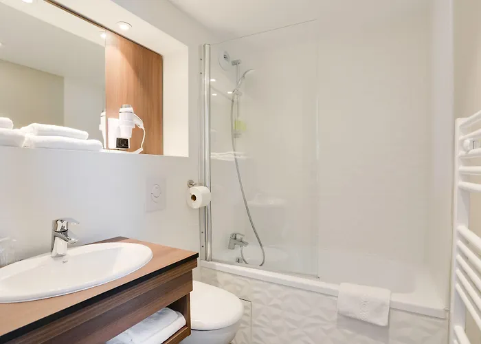 Brit Nord - Mémorial Hotel 3*