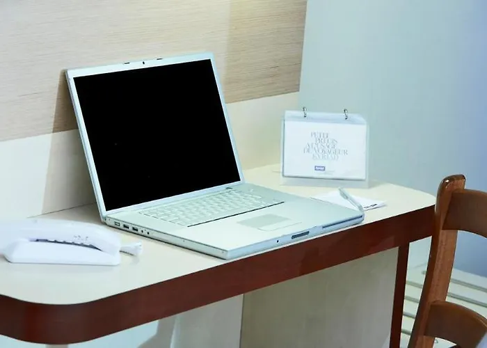 Brit Nord - Memorial 3* Caen